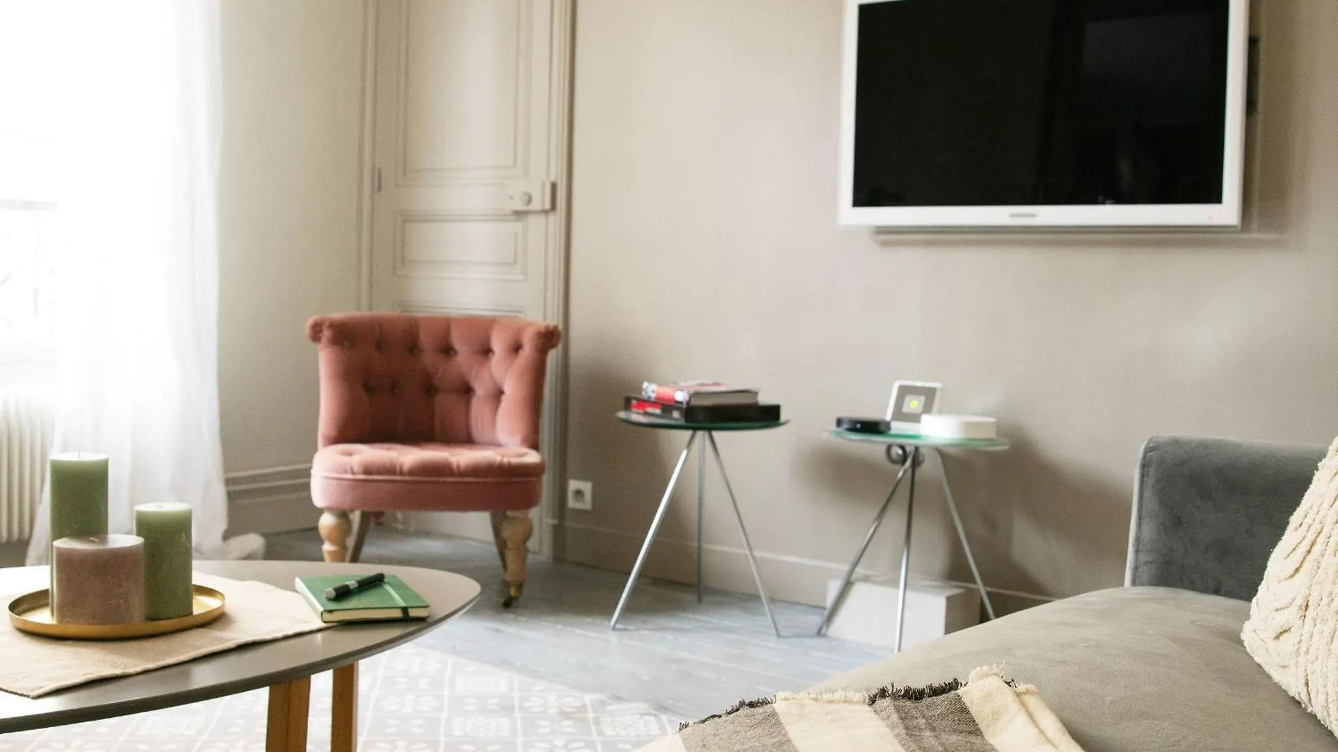 Charming 1Br By The Eiffel Tower - Les Invalides Apartamento Paris