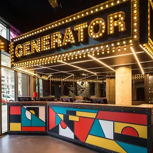 Generator Párizs